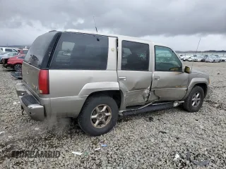 2000 Cadillac Escalade z VIN 1GYEK13RXYR103671, wystawiony jako Copart lot #48146125 z przebiegiem 271 195 mil mil oraz Szkoda całkowita • Salvage title. Historia ofert i sprzedaży dostępna na DreamBid. Obrazek 3.