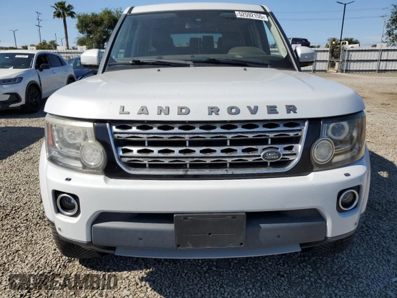 2016 Land Rover LR4 HSE Lux with VIN SALAK2V69GA792458, listed as a Copart auction lot 52592155 with 128,664 mi miles and Salvage Title. Bid and sale history available at DreamBid. Image 5.
