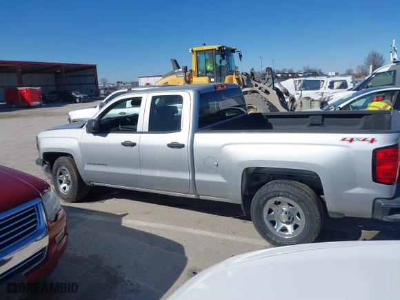2015 Chevrolet Silverado 1500 Work Truck with VIN 1GCVKPEH4FZ282042, listed as a IAAI auction lot 41720596 with 106,351 mi miles. Bid and sale history available at carsss.com. Image 15.