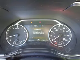 2018 Nissan Maxima SL z VIN 1N4AA6AP2JC387155, wystawiony jako IAAI lot #41642025 z przebiegiem 125 621 mil mil oraz . Historia ofert i sprzedaży dostępna na DreamBid. Obrazek 15.