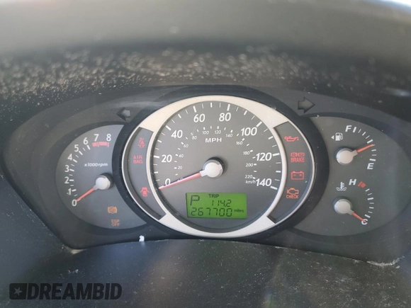 2005 Hyundai Tucson GL with VIN KM8JM12B45U123972, listed as a Copart auction lot 84091064 with 267,700 mi miles and Salvage Title. Bid and sale history available at carsss.com. Image 9.
