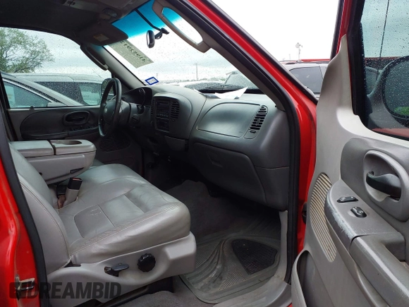 2003 Ford F-150 XLT with VIN 1FTRW08L63KA75640, listed as a IAAI auction lot 41952912 with 1 mi miles. Bid and sale history available at carsss.com. Image 5.