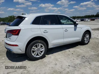 2023 Audi Q5 S line Premium z VIN WA1GAAFY2P2105890, wystawiony jako Copart lot #55735335 z przebiegiem 23 726 mil mil oraz Szkoda całkowita • Salvage title. Historia ofert i sprzedaży dostępna na DreamBid. Obrazek 3.