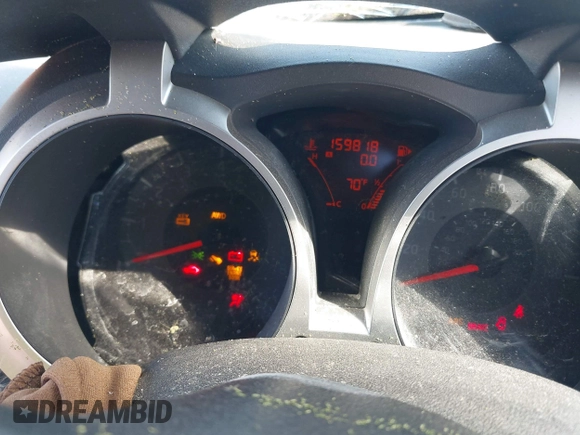 2011 Nissan Juke SL with VIN JN8AF5MV9BT009677, listed as a IAAI auction lot 40600306 with 159,818 mi miles. Bid and sale history available at carsss.com. Image 15.