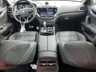 2021 Maserati Ghibli S Q4 GranSport with VIN ZAM57YTS3M1357665, listed as a Copart auction lot 44011584 with 6,147 mi miles. Bid and sale history available at carsss.com. Image 8.