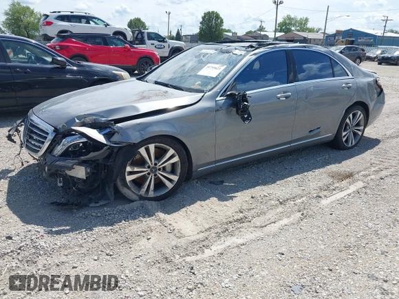 2015 Mercedes-Benz S 550 z VIN WDDUG8FB3FA142954, wystawiony jako IAAI lot #39795621 z przebiegiem 111 415 mil mil oraz . Historia ofert i sprzedaży dostępna na DreamBid. Obrazek 2.