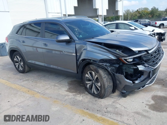2024 Volkswagen Atlas SE with VIN 1V2DE2CA9RC250981, listed as a IAAI auction lot 41487466 with 10,021 mi miles and . Bid and sale history available at DreamBid. Image 1.