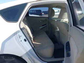 2010 Toyota Prius II with VIN JTDKN3DU3A0135421, listed as a IAAI auction lot 41935937 with 148,840 mi miles and . Bid and sale history available at DreamBid. Image 8.