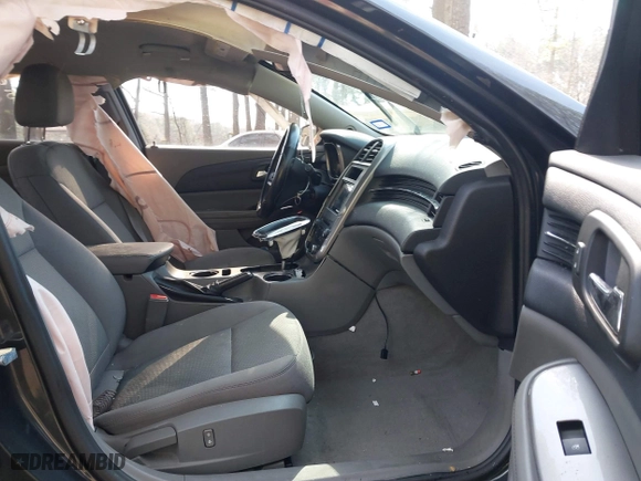 2015 Chevrolet Malibu LS with VIN 1G11A5SLXFF146846, listed as a IAAI auction lot 41631658 with 113,843 mi miles. Bid and sale history available at carsss.com. Image 5.
