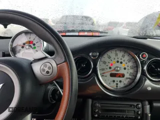 2007 MINI Convertible S with VIN WMWRH33517TL95143, listed as a Copart auction lot 88068045 with 115,827 mi miles and Salvage title. Bid and sale history available at DreamBid. Image 9.