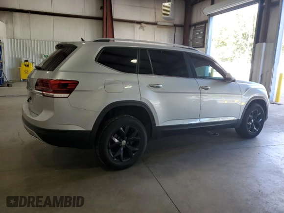 2019 Volkswagen Atlas SE with VIN 1V2DP2CA1KC586530, listed as a Copart auction lot 67574044 with 98,787 mi miles and Salvage title. Bid and sale history available at DreamBid. Image 3.