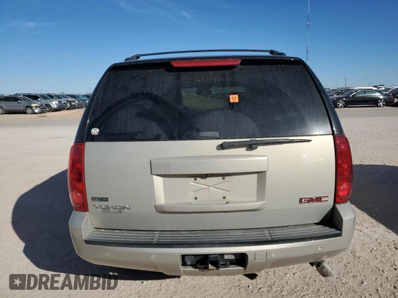 2010 GMC Yukon SLT with VIN 1GKUCCE03AR186539, listed as a Copart auction lot 84066314 with 0 mi miles and Salvage Title. Bid and sale history available at carsss.com. Image 6.