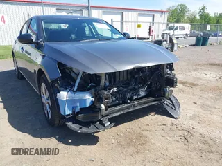 2024 Nissan Altima S z VIN 1N4BL4BVXRN416451, wystawiony jako IAAI lot #42254652 z przebiegiem 3260 mil mil oraz . Historia ofert i sprzedaży dostępna na DreamBid. Obrazek 6.