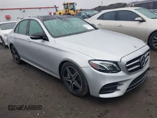 2020 Mercedes-Benz E-Class E 350 with VIN WDDZF8EB5LA733034, listed as a IAAI auction lot 41542745 with 25,324 mi miles. Bid and sale history available at carsss.com. Image 1.