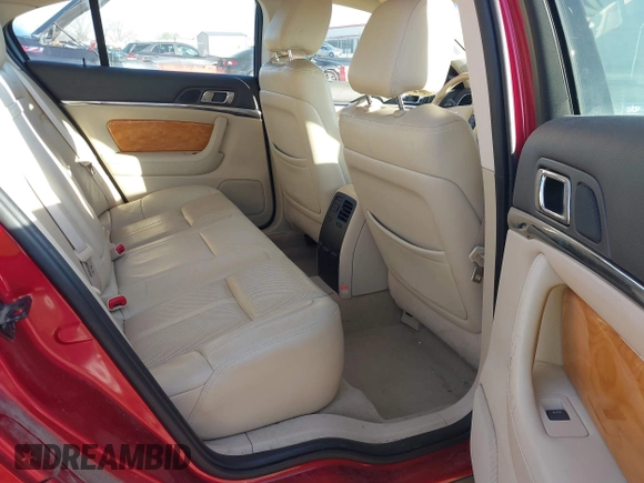 2010 Lincoln MKS with VIN 1LNHL9DR5AG603425, listed as a IAAI auction lot 41823035 with 193,513 mi miles and . Bid and sale history available at DreamBid. Image 8.