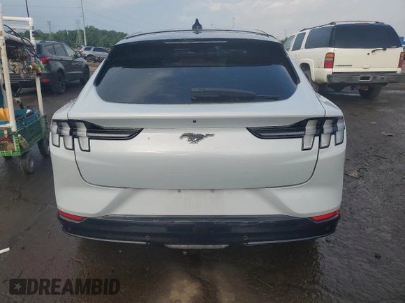 2021 Ford Mustang Mach-E Premium с VIN 3FMTK3SS7MMA01314, выставлен на аукционе Copart как лот 61434125 с пробегом 55 479 миль миль и На запчасти • Non repairable. История ставок и продаж доступна на DreamBid. Изображение 6.