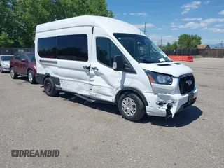 2024 Ford Transit Passenger XL с VIN 1FBAX2X88RKA16346, выставлен на аукционе IAAI как лот 42478903 с пробегом 21 423 миль миль и . История ставок и продаж доступна на DreamBid. Изображение 1.
