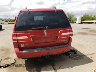 2007 Lincoln Navigator z VIN 5LMFU28577LJ04819, wystawiony jako Copart lot #55955025 z przebiegiem Nie podano mil oraz Szkoda całkowita • Salvage title. Historia ofert i sprzedaży dostępna na DreamBid. Obrazek 6.