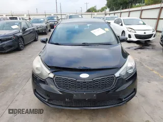 2016 Kia Forte LX z VIN KNAFK5A8XG5572550, wystawiony jako IAAI lot #42314657 z przebiegiem 113 265 mil mil oraz . Historia ofert i sprzedaży dostępna na DreamBid. Obrazek 13.