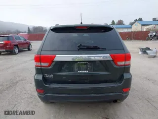 2011 Jeep Grand Cherokee Laredo with VIN 1J4RR4GG9BC546198, listed as a IAAI auction lot 41879387 with 190,973 mi miles. Bid and sale history available at carsss.com. Image 16.