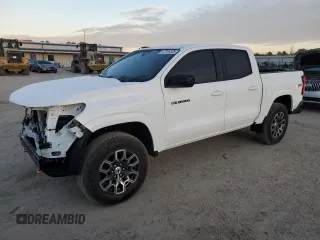 2024 Chevrolet Colorado 4WD Z71 with VIN 1GCPTDEK1R1193208, listed as a Copart auction lot 42346535 with 3,908 mi miles and Salvage Title. Bid and sale history available at carsss.com. Image 1.