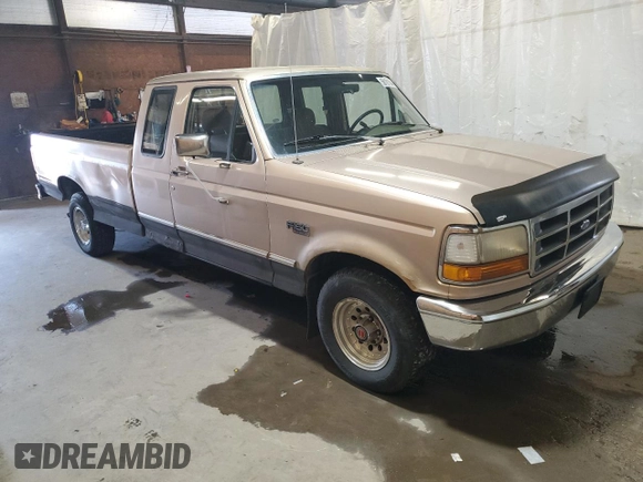 1993 Ford F-150 with VIN 1FTEX15NXPKB04599, listed as a Copart auction lot 56181044 with 212,148 mi miles and Clean Title. Bid and sale history available at carsss.com. Image 4.