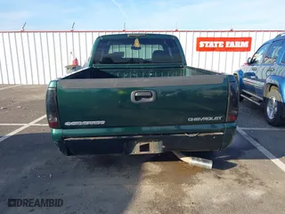 2004 Chevrolet Silverado 1500 LS with VIN 2GCEC19TX41181148, listed as a IAAI auction lot 41676935 with 184,173 mi miles. Bid and sale history available at carsss.com. Image 17.