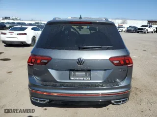 2024 Volkswagen Tiguan SEL R-Line with VIN 3VV4B7AX0RM116455, listed as a Copart auction lot 44221505 with 15,977 mi miles and Salvage Title. Bid and sale history available at carsss.com. Image 6.