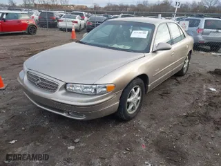 2001 Buick Regal LS with VIN 2G4WB55K711154587, listed as a IAAI auction lot 41532180 with 1 mi miles. Bid and sale history available at carsss.com. Image 2.