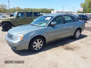2005 Ford Five Hundred SE z VIN 1FAFP23185G168799, wystawiony jako IAAI lot #42202907 z przebiegiem Nie podano mil oraz . Historia ofert i sprzedaży dostępna na DreamBid. Obrazek 2.