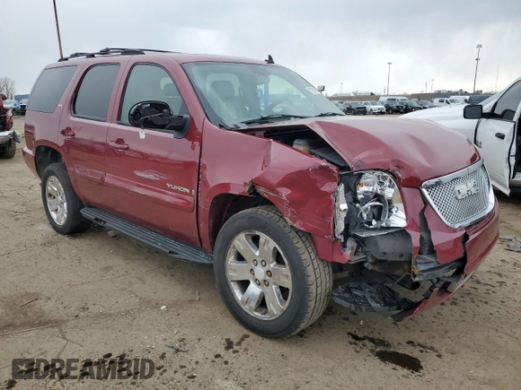 2007 GMC Yukon SLE z VIN 1GKFK13067J143436, wystawiony jako Copart lot #52290515 z przebiegiem 230 108 mil mil oraz Szkoda całkowita • Salvage title. Historia ofert i sprzedaży dostępna na DreamBid. Obrazek 4.