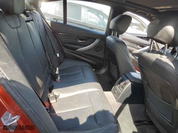 2018 BMW 3 Series 330i with VIN WBA8B9G50JNU58142, listed as a Copart auction lot 47437465 with 64,186 mi miles and Salvage Title. Bid and sale history available at carsss.com. Image 10.