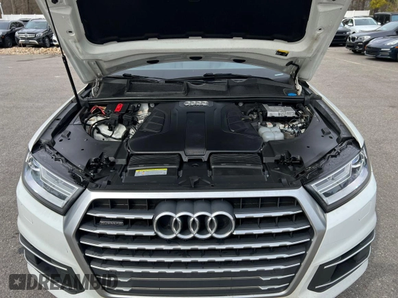 2018 Audi Q7 Premium Plus with VIN WA1LAAF70JD019690, listed as a Copart auction lot 49583775 with 127,047 mi miles and Clean Title. Bid and sale history available at carsss.com. Image 8.