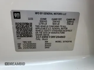 2024 GMC Sierra 2500HD Denali z VIN 1GT49REY3RF284860, wystawiony jako Copart lot #60520235 z przebiegiem Nie podano mil oraz Szkoda całkowita • Salvage title. Historia ofert i sprzedaży dostępna na DreamBid. Obrazek 12.