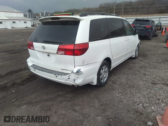 2005 Toyota Sienna CE with VIN 5TDZA23C85S256364, listed as a IAAI auction lot 41835623 with 198,425 mi miles. Bid and sale history available at carsss.com. Image 4.