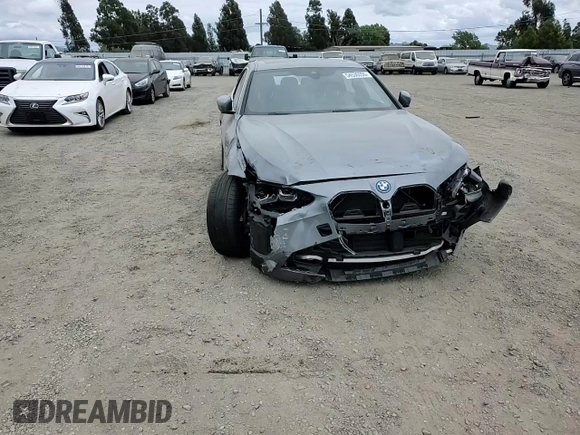 2023 BMW i4 eDrive35 z VIN WBY43AW06PFR23434, wystawiony jako Copart lot #54530055 z przebiegiem 16 920 mil mil oraz Szkody całkowita. Historia ofert i sprzedaży dostępna na DreamBid. Obrazek 13.