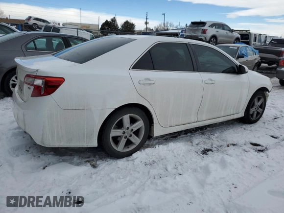2014 Toyota Camry L with VIN 4T1BF1FK5EU826828, listed as a Copart auction lot 41775615 with 148,949 mi miles and Salvage Title. Bid and sale history available at DreamBid. Image 3.