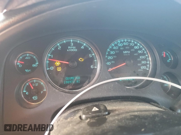 2008 Chevrolet Suburban 2LT z VIN 3GNFK16368G285040, wystawiony jako Copart lot #46346455 z przebiegiem 198 972 mil mil oraz Nie do naprawy • Non repairable. Historia ofert i sprzedaży dostępna na DreamBid. Obrazek 9.