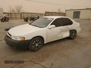 2000 Nissan Altima XE with VIN 1N4DL01D3YC198941, listed as a Copart auction lot 48118285 with 155,042 mi miles and Salvage Title. Bid and sale history available at carsss.com. Image 1.