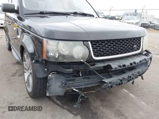 2009 Land Rover Range Rover Sport SC with VIN SALSH23419A203927, listed as a IAAI auction lot 41949748 with 165,684 mi miles. Bid and sale history available at carsss.com. Image 6.