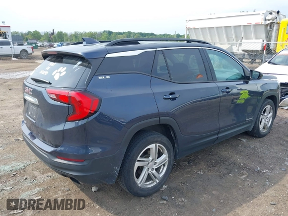 2018 GMC Terrain SLE with VIN 3GKALMEX0JL184311, listed as a IAAI auction lot 40238129 with 102,406 mi miles. Bid and sale history available at carsss.com. Image 4.