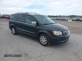 2012 Chrysler Town & Country Touring L with VIN 2C4RC1CG1CR163442, listed as a IAAI auction lot 42207924 with 197,111 mi miles and . Bid and sale history available at DreamBid. Image 1.