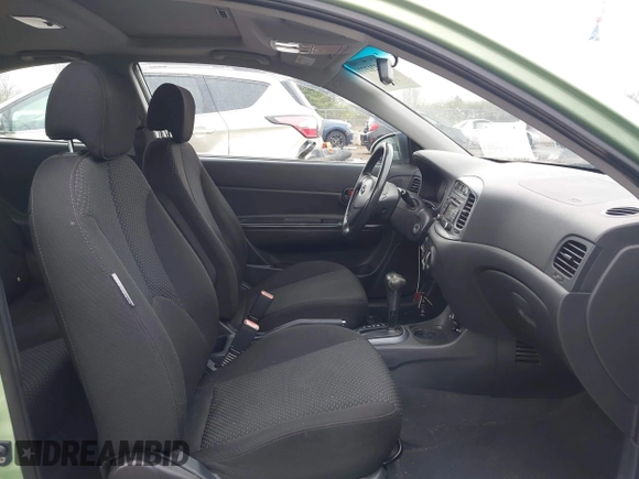 2009 Hyundai Accent Auto SE with VIN KMHCN36C69U113339, listed as a IAAI auction lot 41921277 with 228,213 mi miles. Bid and sale history available at carsss.com. Image 5.