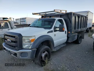 2013 Ford F-550 XL with VIN 1FDUF5GY4DEB46334, listed as a Copart auction lot 79570684 with 350,688 mi miles and Salvage Title. Bid and sale history available at carsss.com. Image 1.