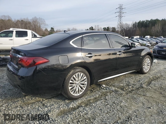 2015 Infiniti Q70 z VIN JN1BY1PR1FM830745, wystawiony jako Copart lot #84815474 z przebiegiem 137 489 mil mil oraz Szkoda całkowita • Salvage title. Historia ofert i sprzedaży dostępna na DreamBid. Obrazek 3.