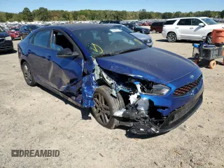 2021 Kia Forte GT-Line z VIN 3KPF34AD9ME359659, wystawiony jako Copart lot #61551812 z przebiegiem 9 781 mil mil oraz Szkoda całkowita • Salvage title. Historia ofert i sprzedaży dostępna na DreamBid. Obrazek 1.