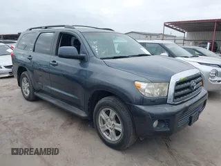 2010 Toyota Sequoia SR5 with VIN 5TDZM5G11AS001275, listed as a IAAI auction lot 41499094 with 194,750 mi miles. Bid and sale history available at carsss.com. Image 1.
