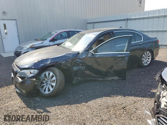 2013 BMW 7 Series 740Li xDrive с VIN WBAYF4C5XDDE23604, выставлен на аукционе Copart как лот 54978735 с пробегом 119 778 миль миль и Списание • Salvage title. История ставок и продаж доступна на DreamBid. Изображение 1.