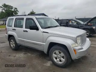 2011 Jeep Liberty Sport with VIN 1J4PN2GK7BW552642, listed as a Copart auction lot 56607575 with 171,588 mi miles and Clean Title. Bid and sale history available at DreamBid. Image 4.