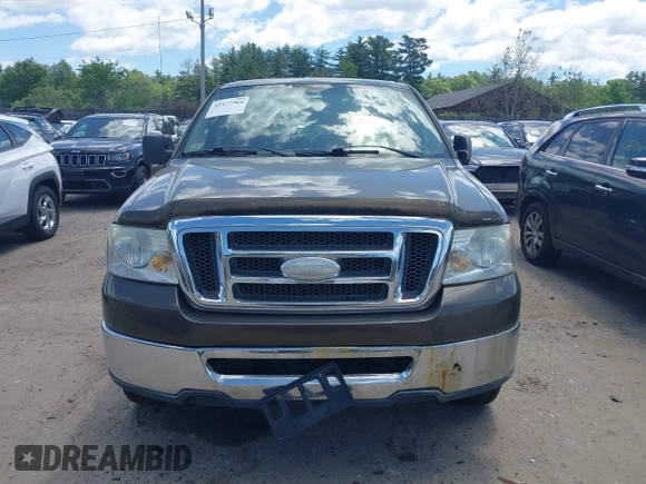 2008 Ford F-150 XLT z VIN 1FTPW14528FB75562, wystawiony jako IAAI lot #42477564 z przebiegiem 181 483 mil mil oraz . Historia ofert i sprzedaży dostępna na DreamBid. Obrazek 12.